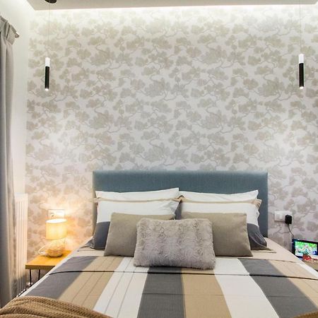 Luxurious Apt Near Ampelokipoi Metro Station Athen Eksteriør billede